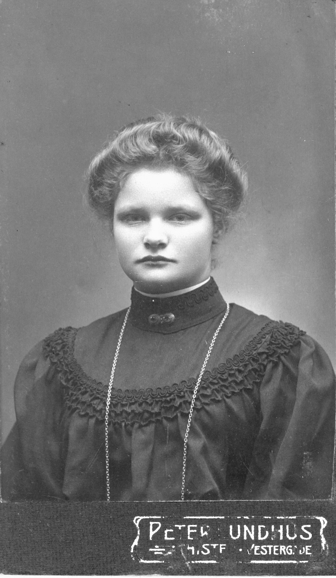 Matrnr 10q Klitmller ca 1907 Margrethe Lund gm Martin Konge